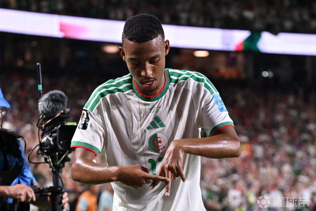 社媒：萨索洛与维罗纳达口头协议，马赛等队关注贝尔加利